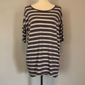 LuLaRoe Irma Tunic Top 114